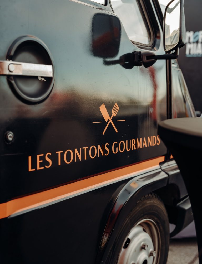 Camion Food Truck sur Toulouse les Tontons Gourmands