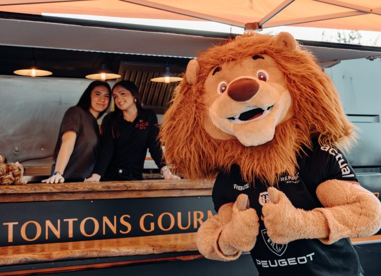 stade toulousain mascotte tontons gourmands