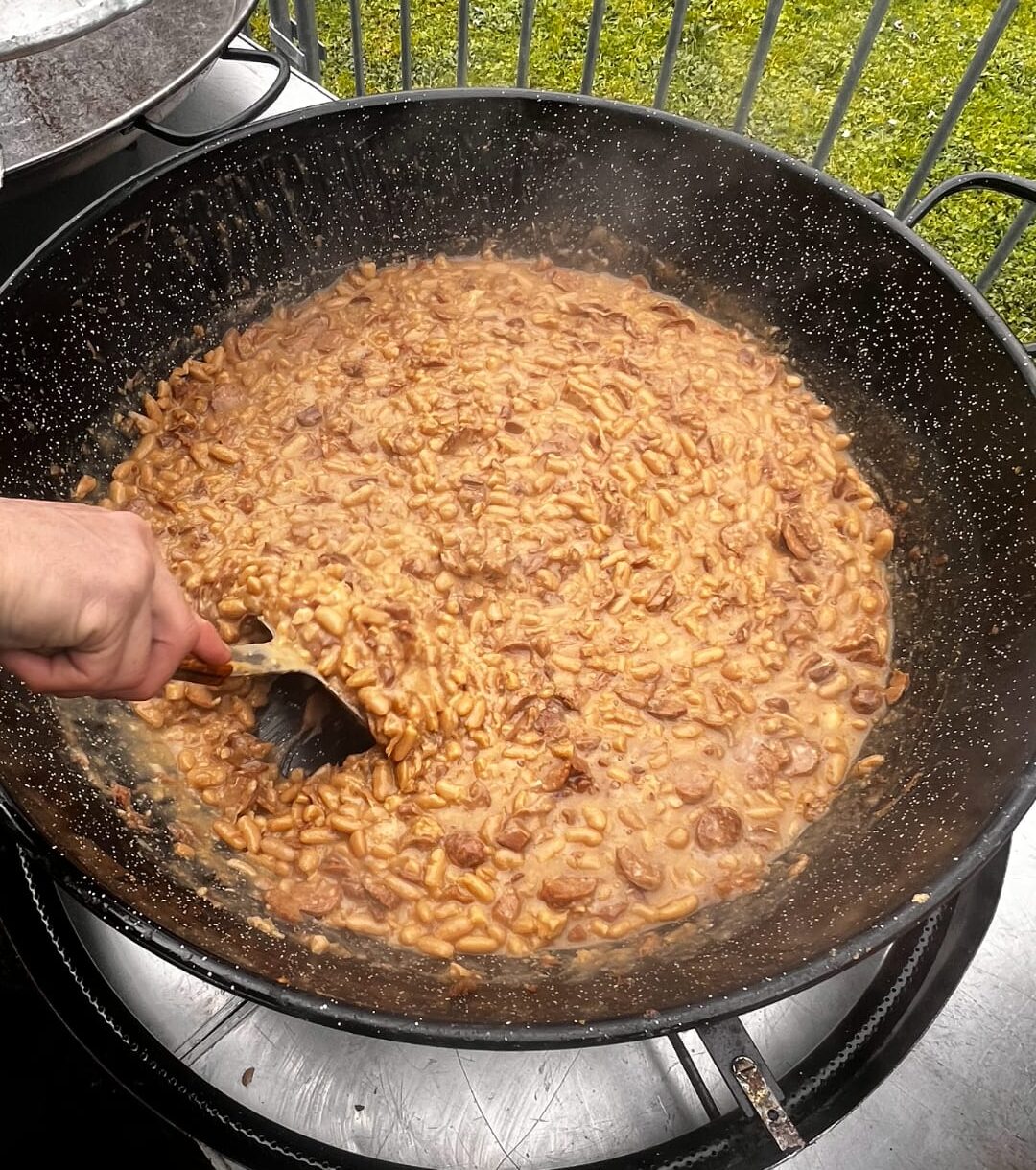 Association étudiante - traiteur cassoulet