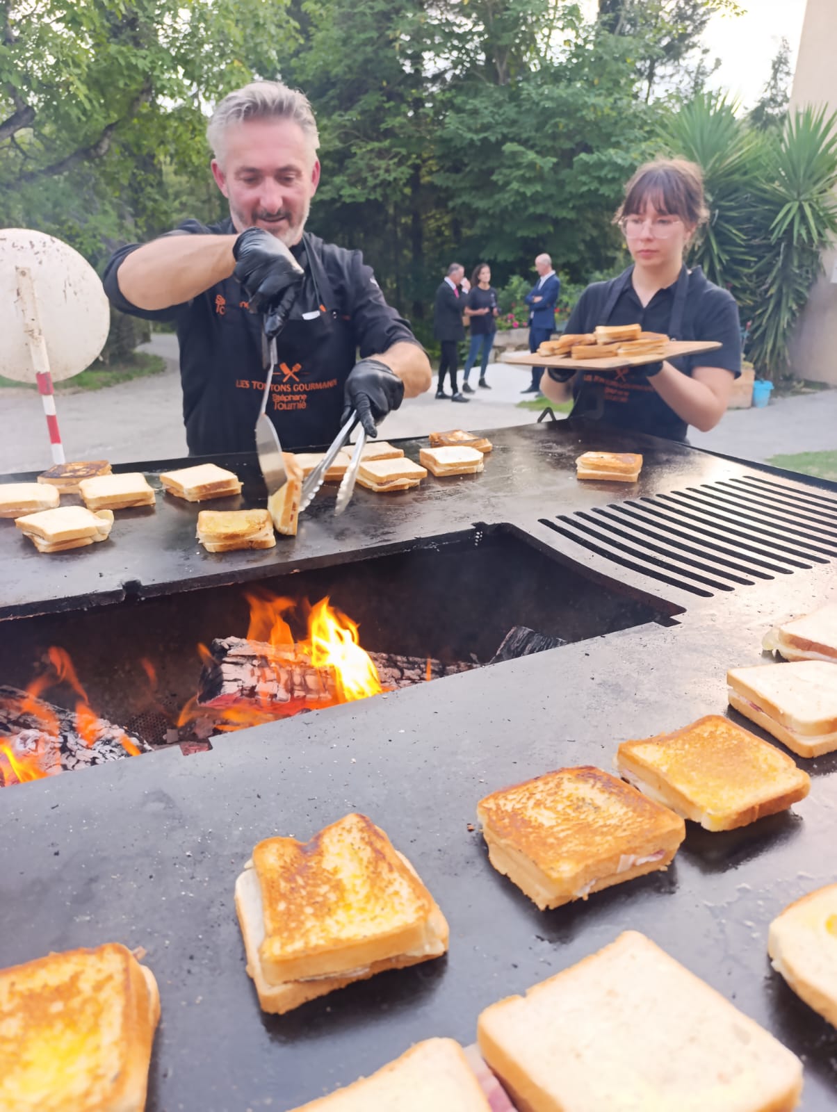 Une équipe traiteur de passionné(e)s