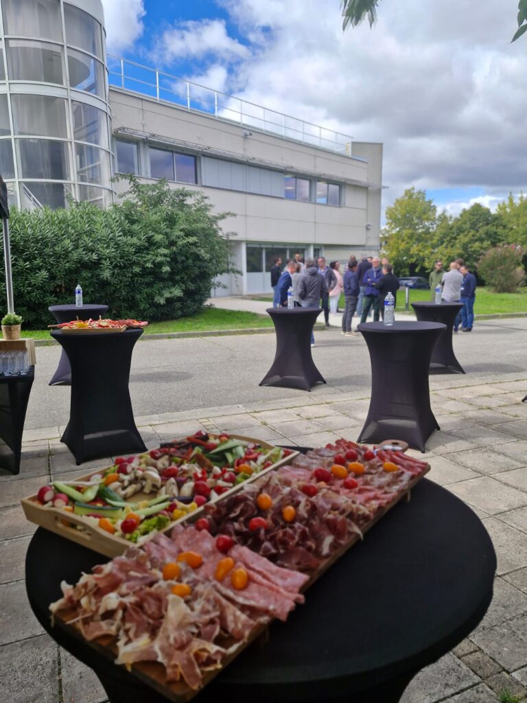 Prestation Traiteur à Labège pour l'entreprise Cegedim - 100 personnes