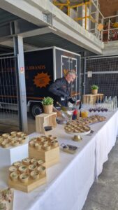 Repas d'entreprise : Eiffage fait confiance aux Tontons Gourmands pour leur ComEx